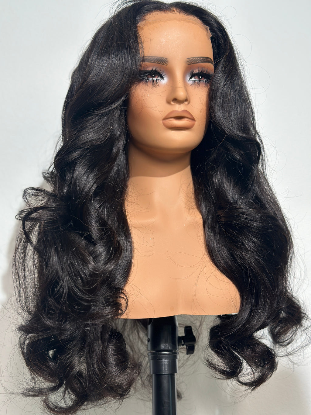 Layered Monisola Wig